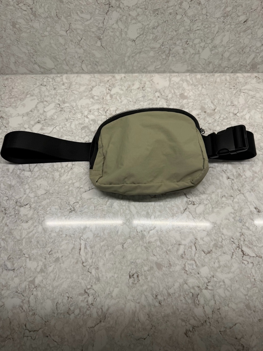 Olive Green Men's Crossbody Belt Bag - Minimal Carry Pouch